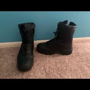 Bates women’s tactical boots
